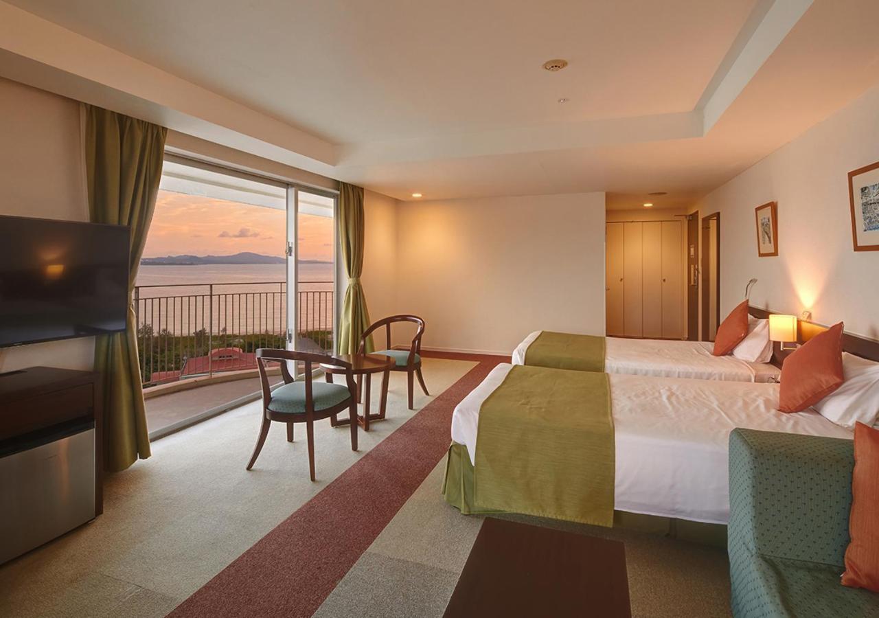 Hotel Yugaf Inn Okinawa Nago Ngoại thất bức ảnh