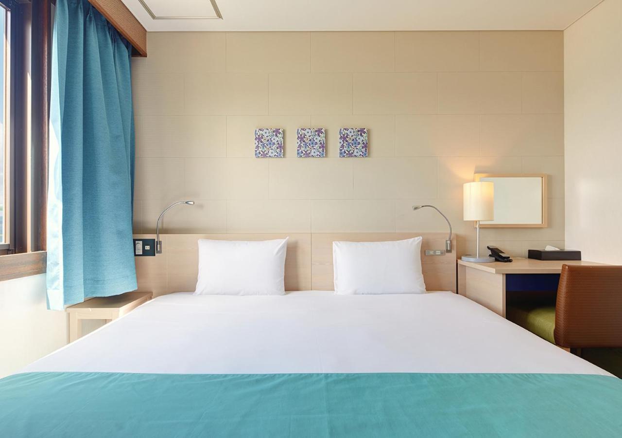 Hotel Yugaf Inn Okinawa Nago Ngoại thất bức ảnh