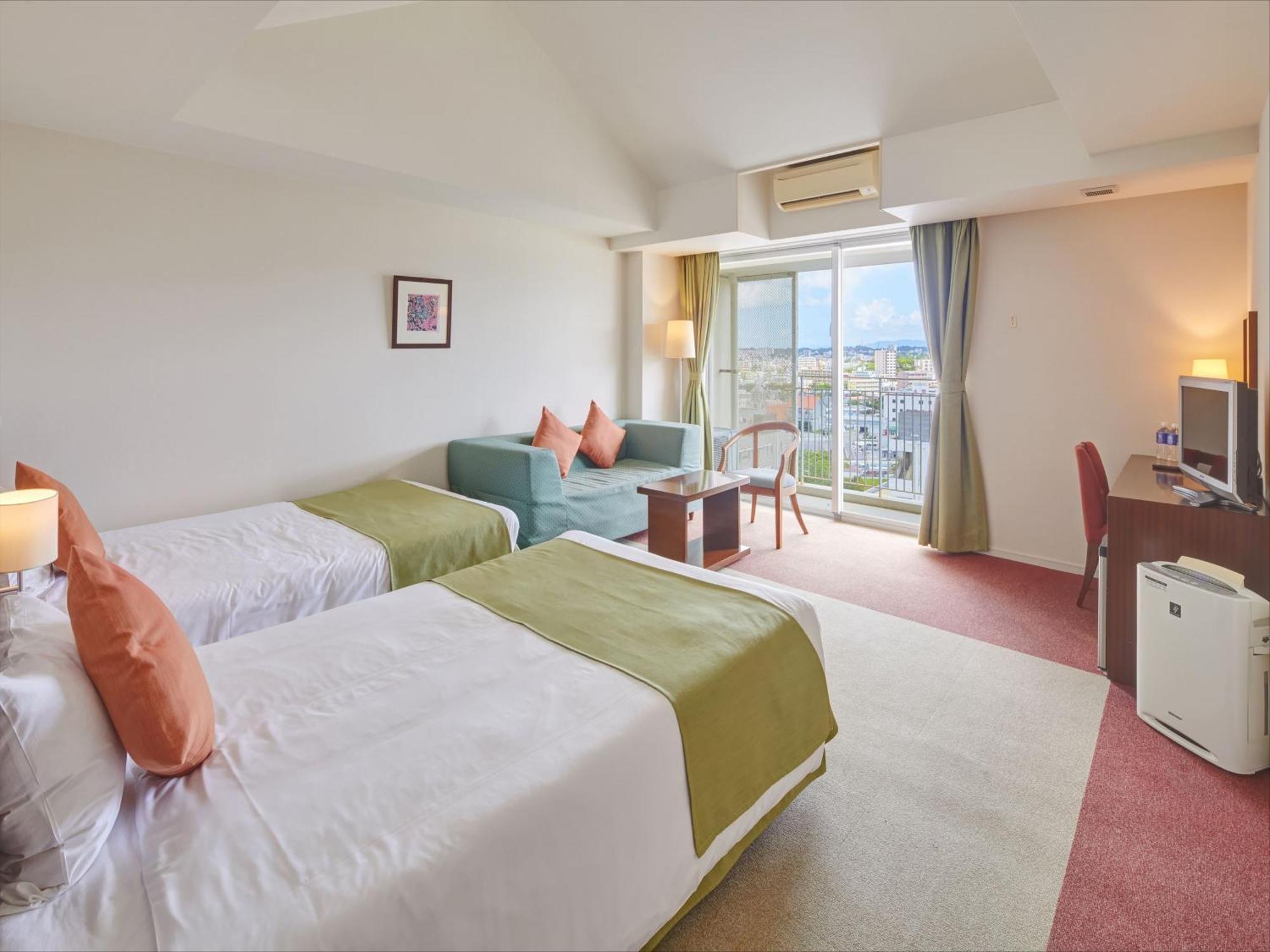 Hotel Yugaf Inn Okinawa Nago Ngoại thất bức ảnh